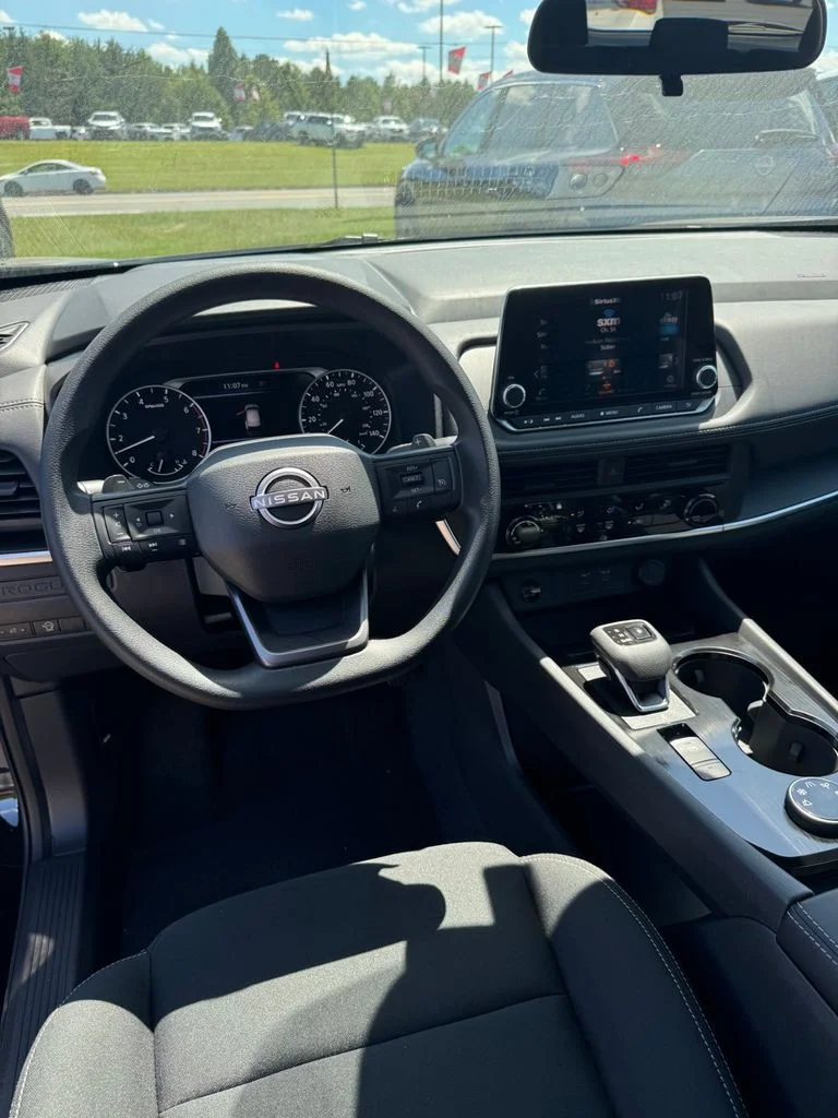 2026 Nissan Rogue S - Photo 11