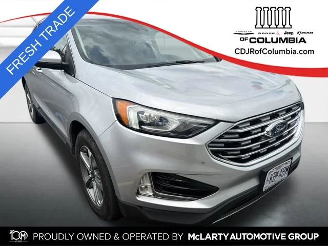 Used 2019 Silver Ford SEL image 1