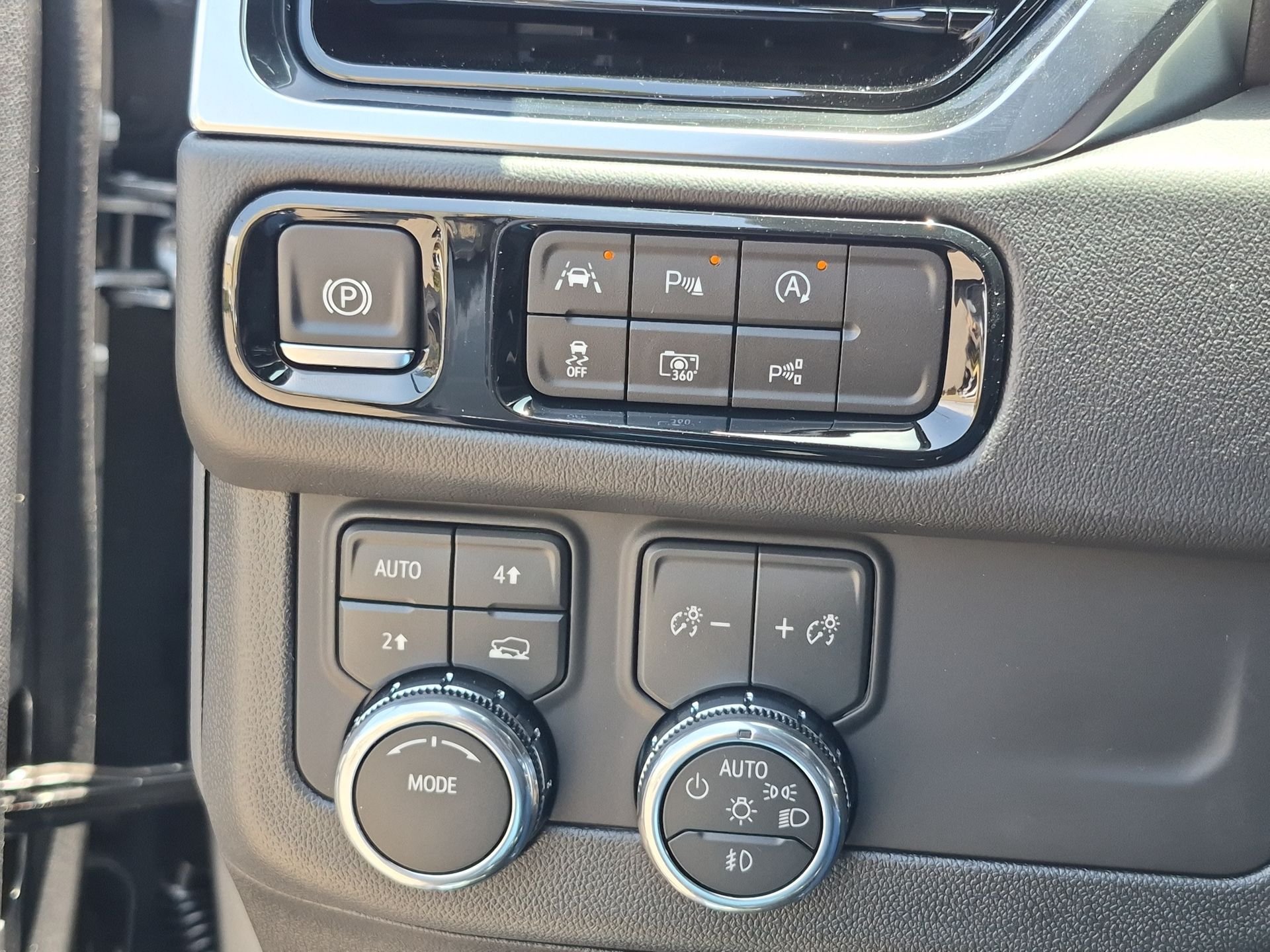 2026 GMC Yukon XL Elevation - Photo 18