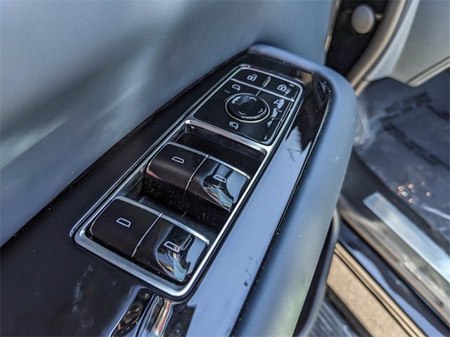 2025 Cadillac Escalade IQ Sport 2 - Photo 73