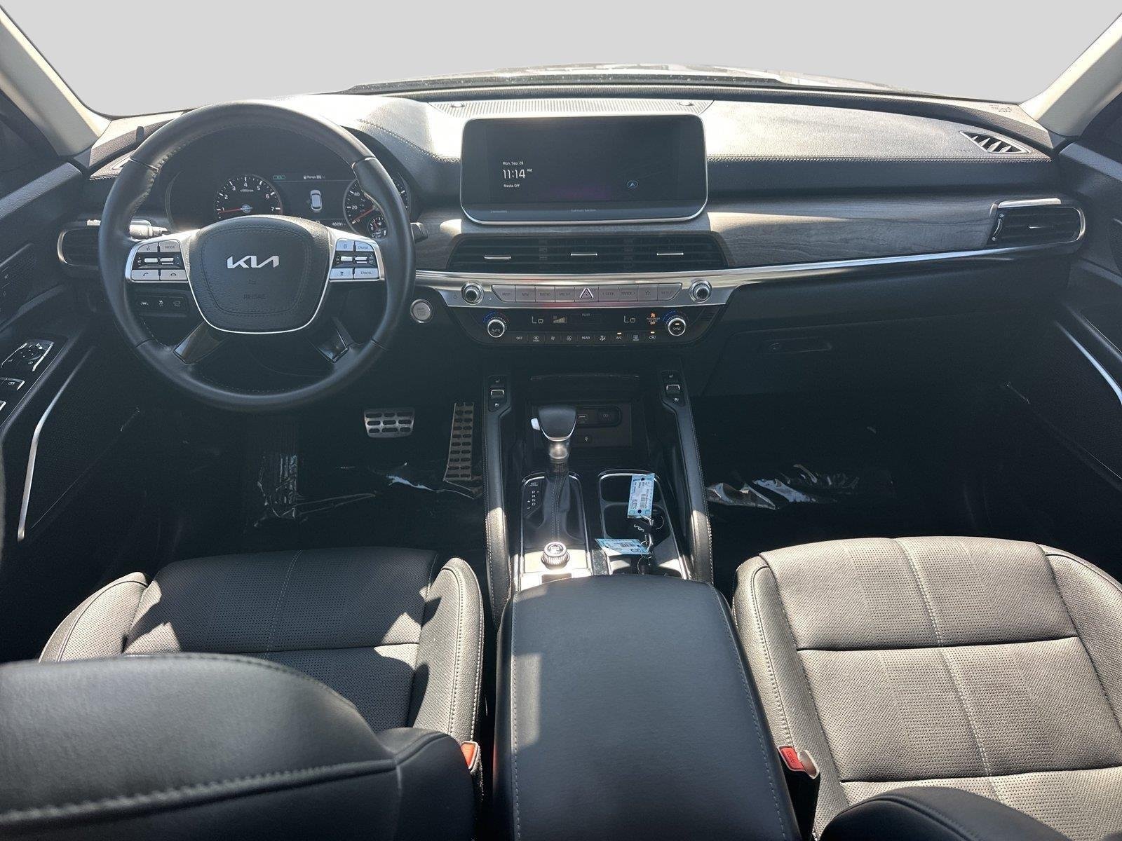 Certified Used 2022 Everlasting Silver Kia SX image 28