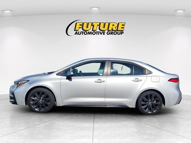 Used 2024 Silver Toyota SE image 6