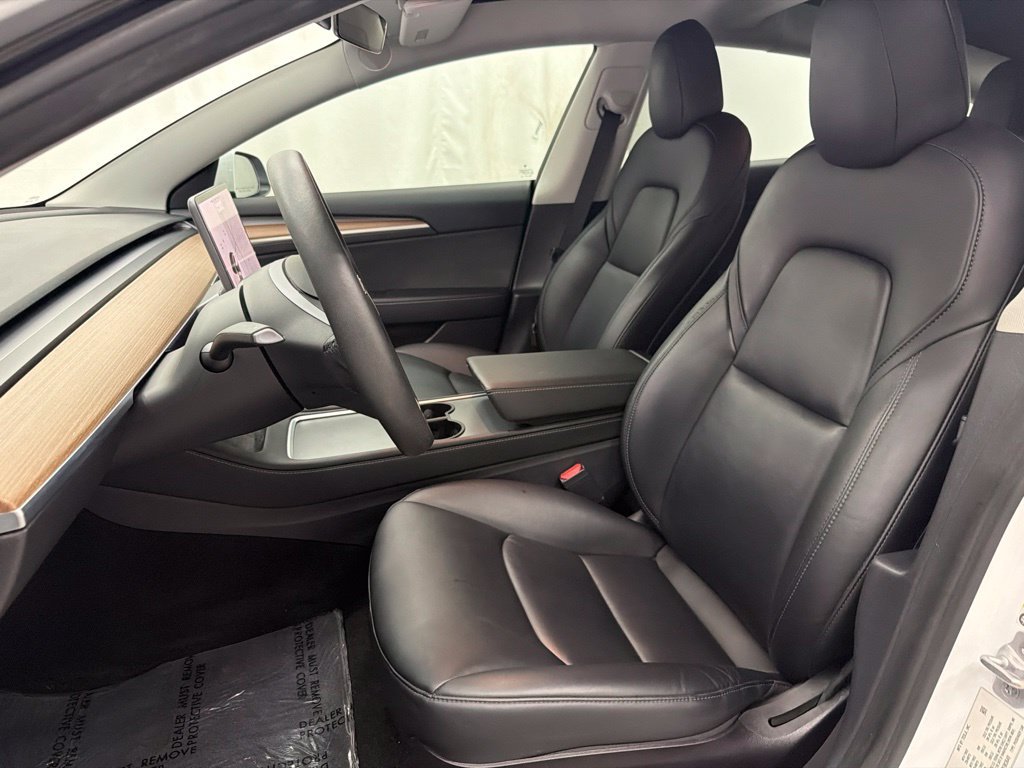 Used 2021 White Tesla Long Range image 13