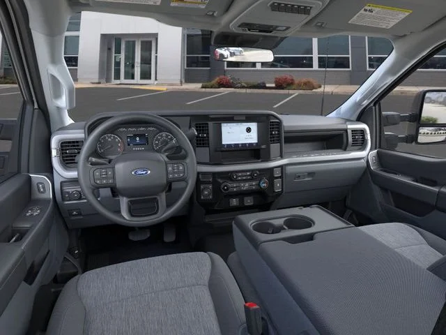 2025 Ford F-350 Super Duty XL - Photo 9