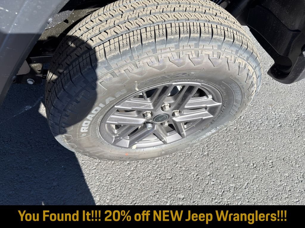 New 2026 Granite Crystal Metallic Clearcoat Jeep Sport S image 20