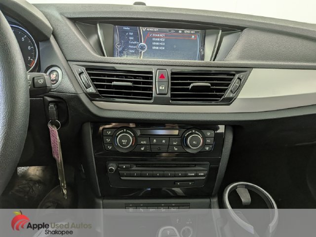 Used 2015 Gray BMW xDrive28i image 23
