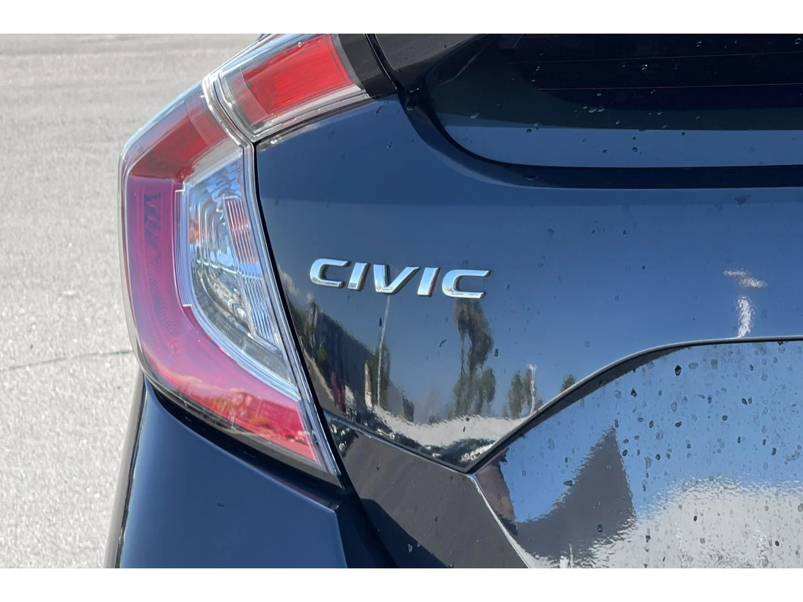 Used 2019 Crystal Black Pearl Honda Sport image 17