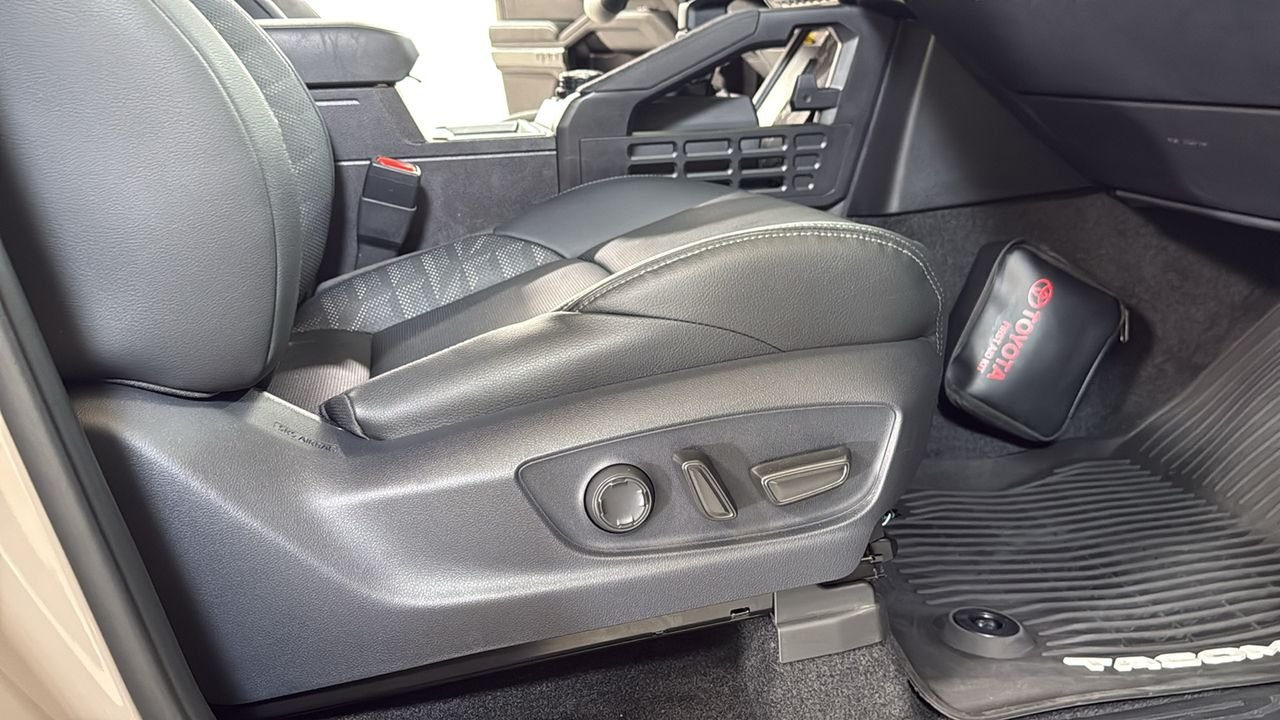 Used 2026  Toyota TRD Off Road image 20