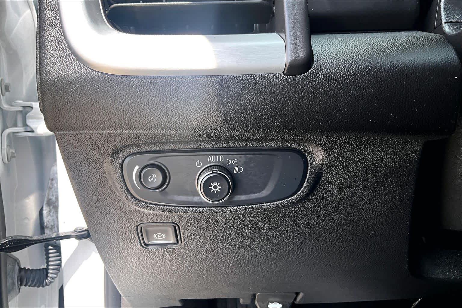 Certified Used 2024 Summit White GMC SLE image 35