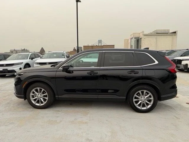 Used 2024  Honda EX-L image 4