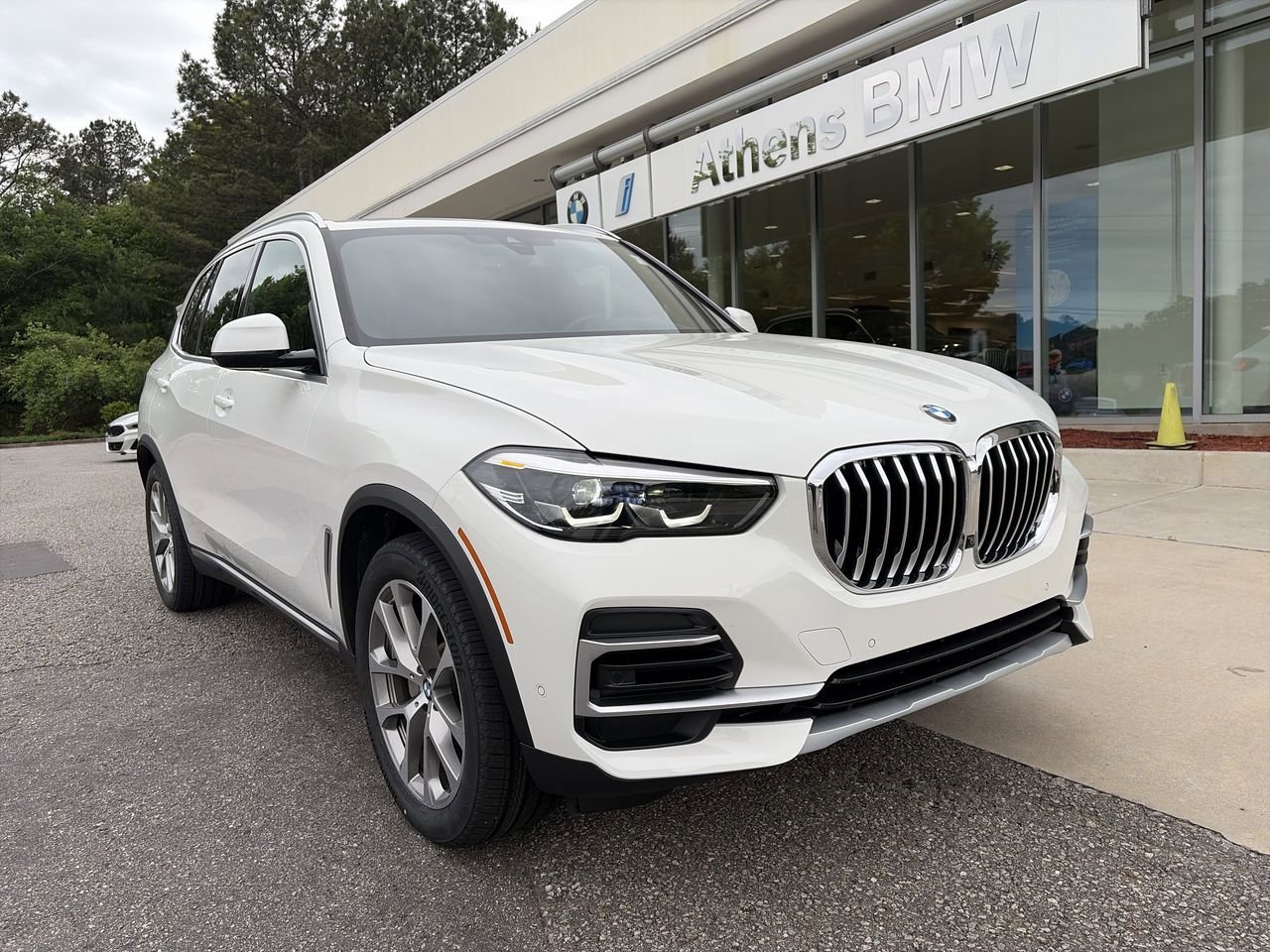 2023 BMW X5 sDrive40i's photo