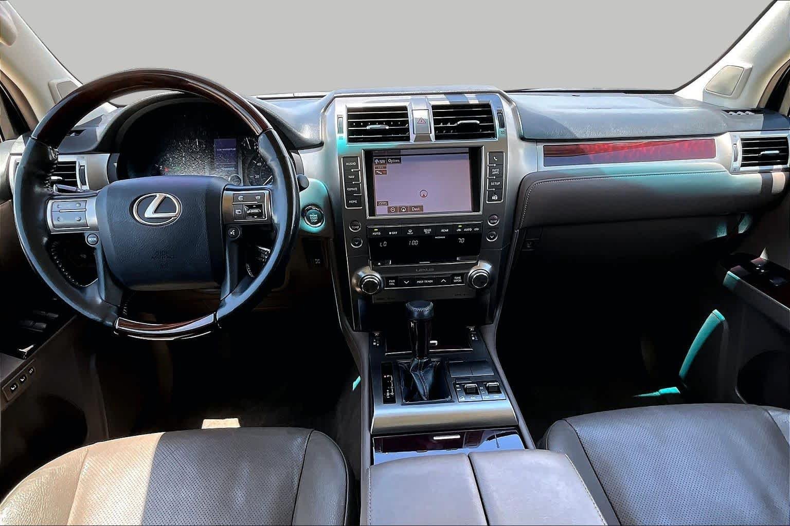 Used 2016 Starfire Pearl Lexus  image 15