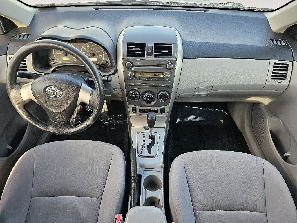 Used 2011 Classic Silver Metallic Toyota LE image 26