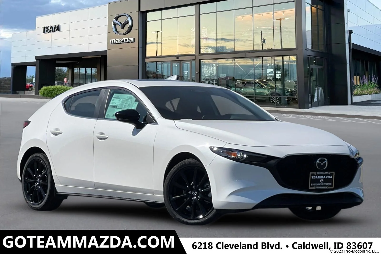 2026 Mazda CX-3 2.5 Carbon Ed. AT 5-Door SKYACTIV AWD's photo