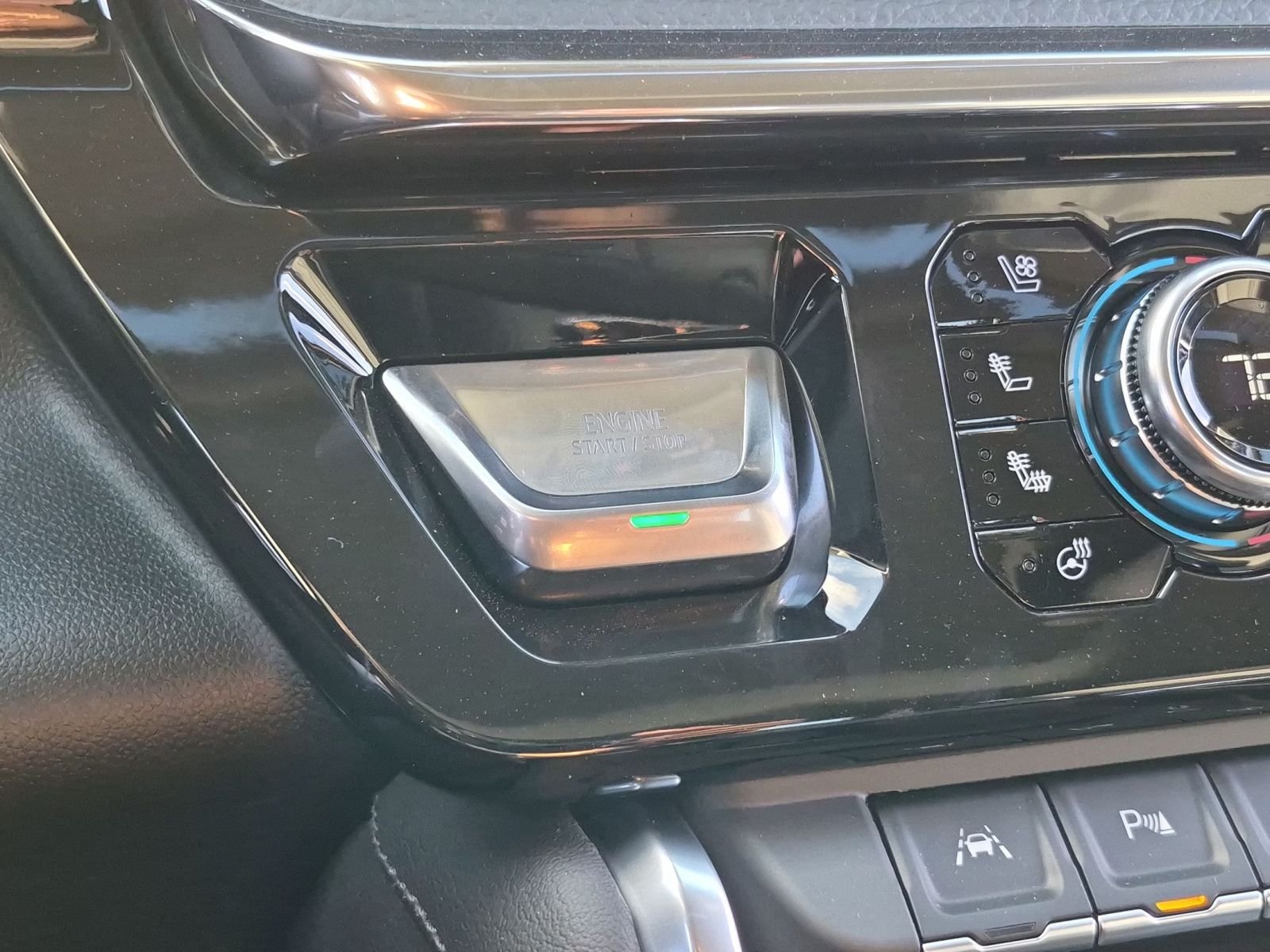 2026 GMC Sierra 1500 Denali - Photo 16