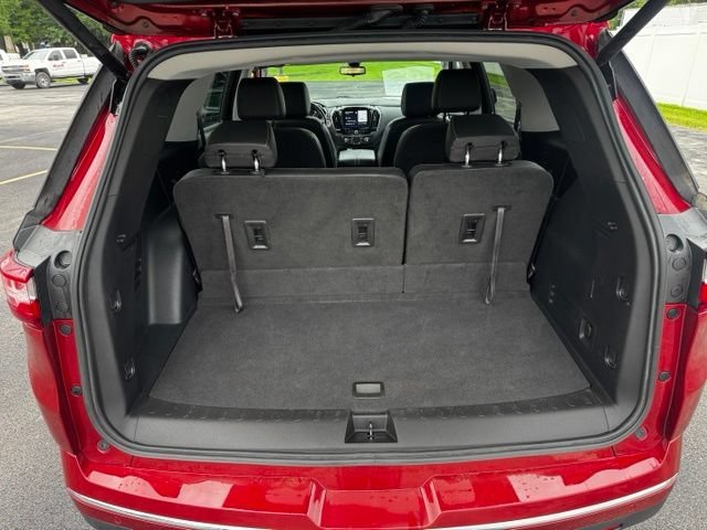 2021 Chevrolet Traverse Premier - Photo 24