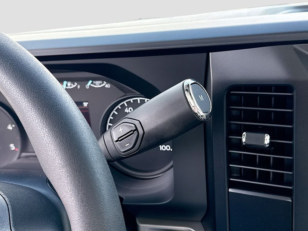 2024 Ford F-450 Super Duty Chassis Cab XL - Photo 24