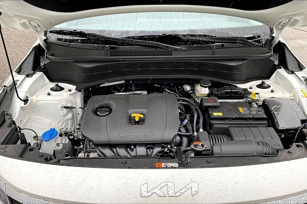 New 2026 Snow White Pearl Kia S image 12
