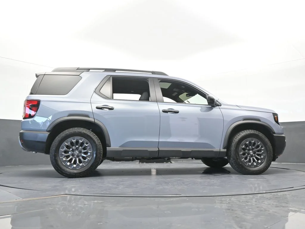 Used 2026 Sonic Gray Pearl Honda TrailSport image 63