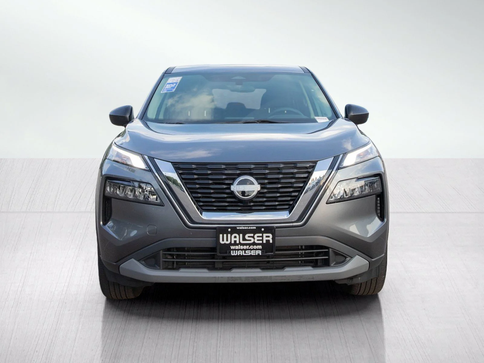 Used 2023 Gun Metallic Nissan S image 8