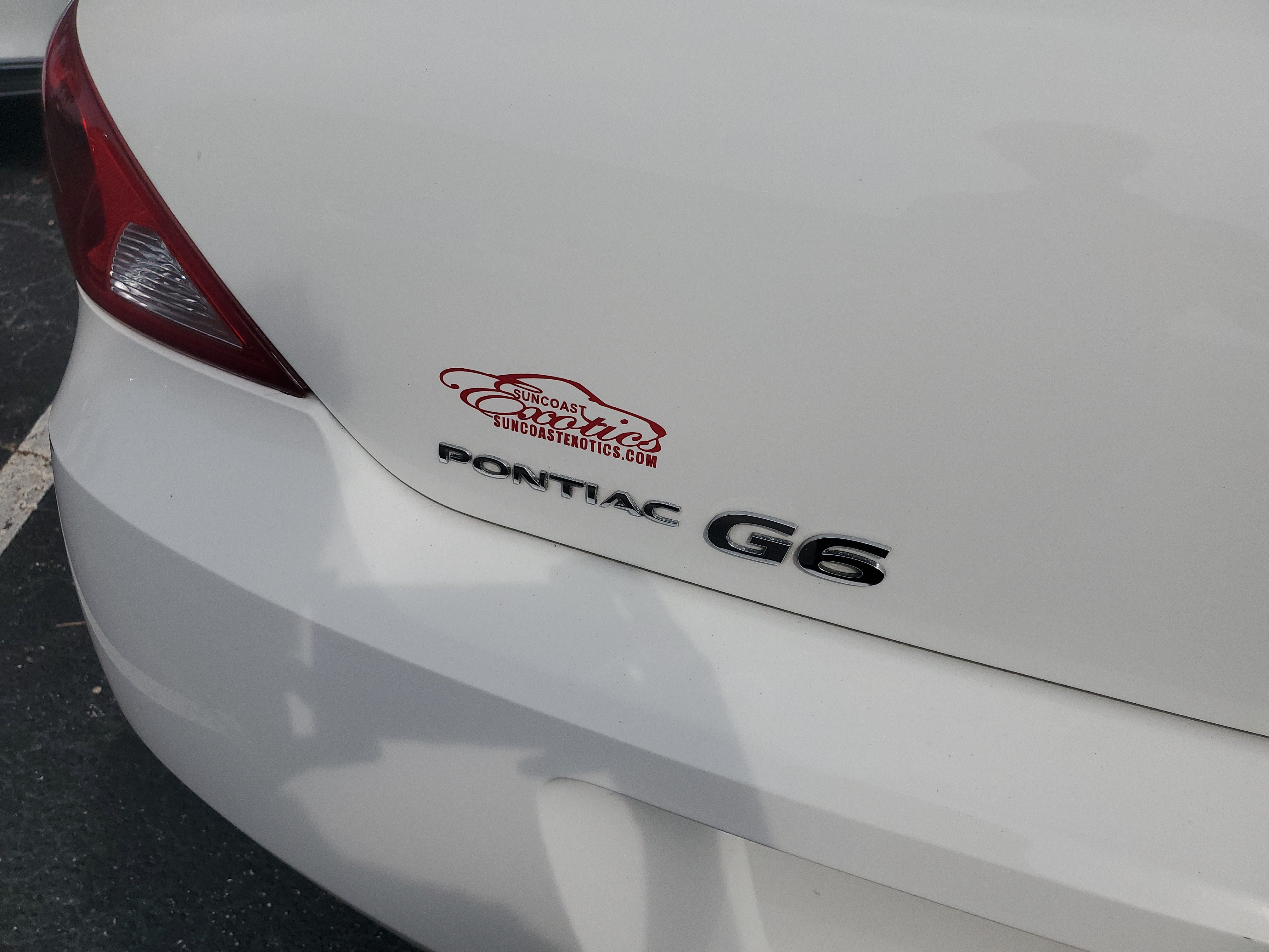 Used 2007 Ivory White Pontiac GT image 7
