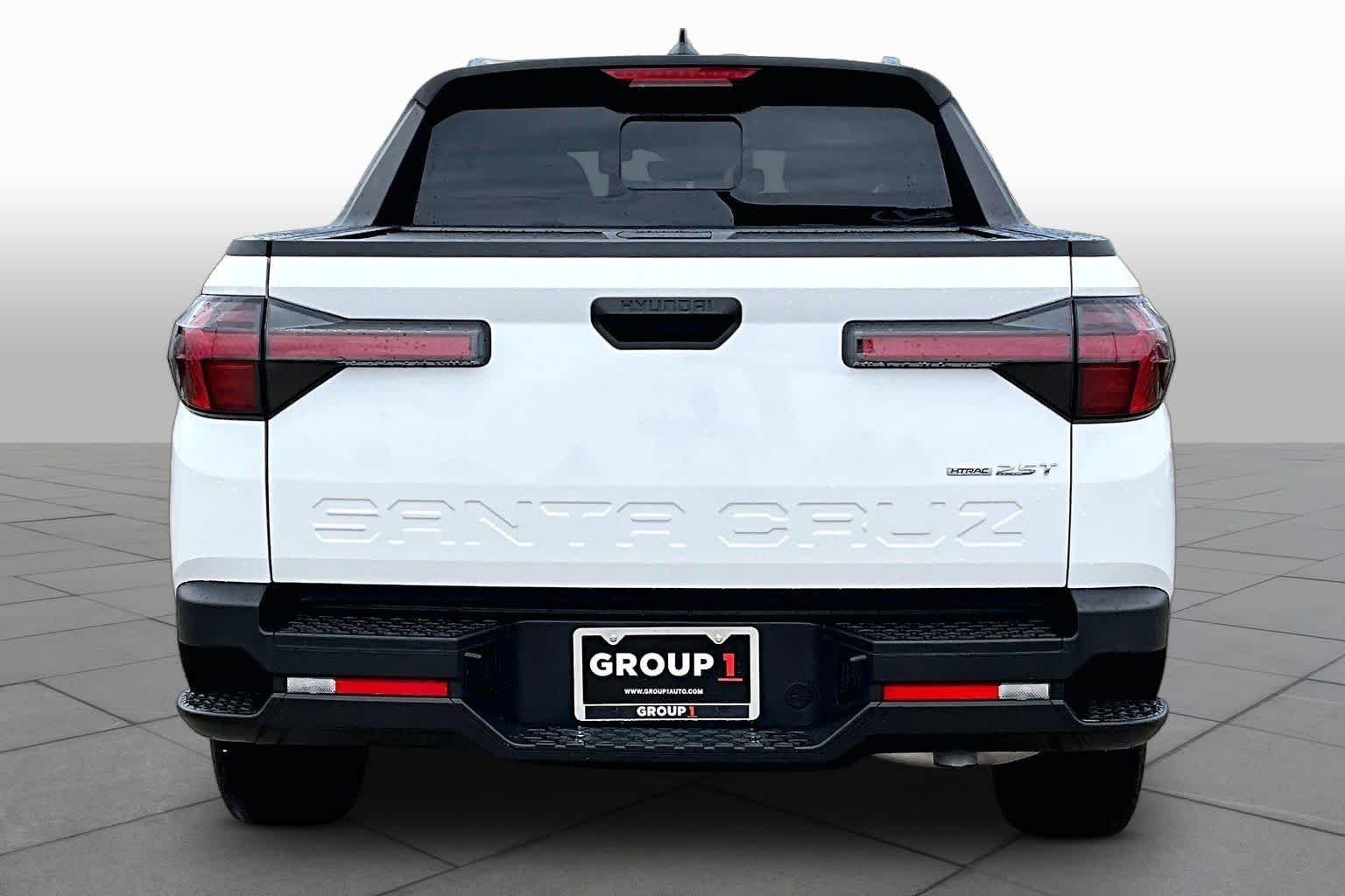 Used 2022 Ice White Hyundai SEL Premium image 5