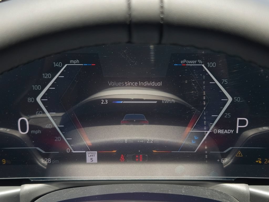 New 2026 Dravit Grey Metallic BMW eDrive40 image 14