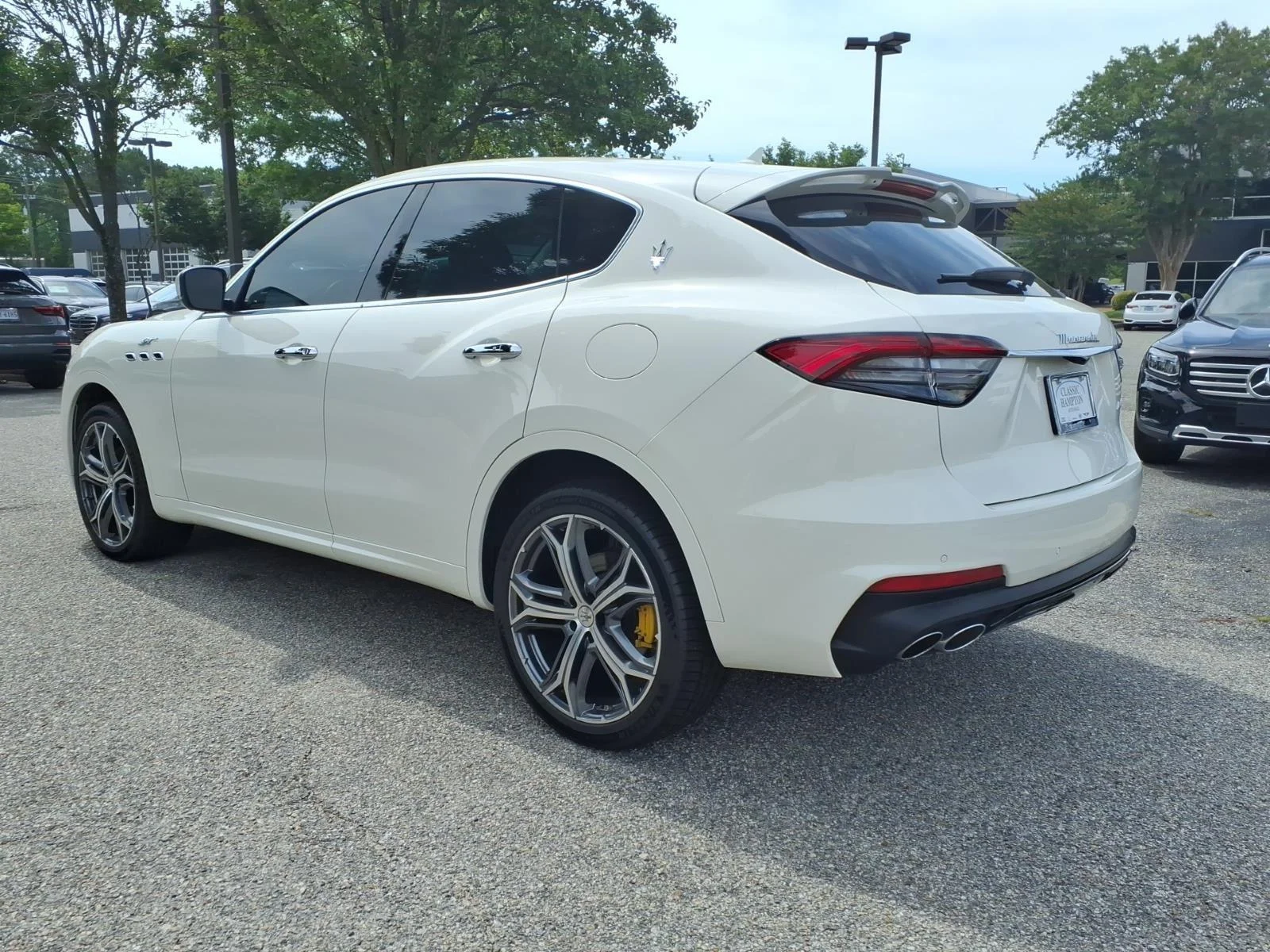 Used 2022 Bianco Maserati GT image 9