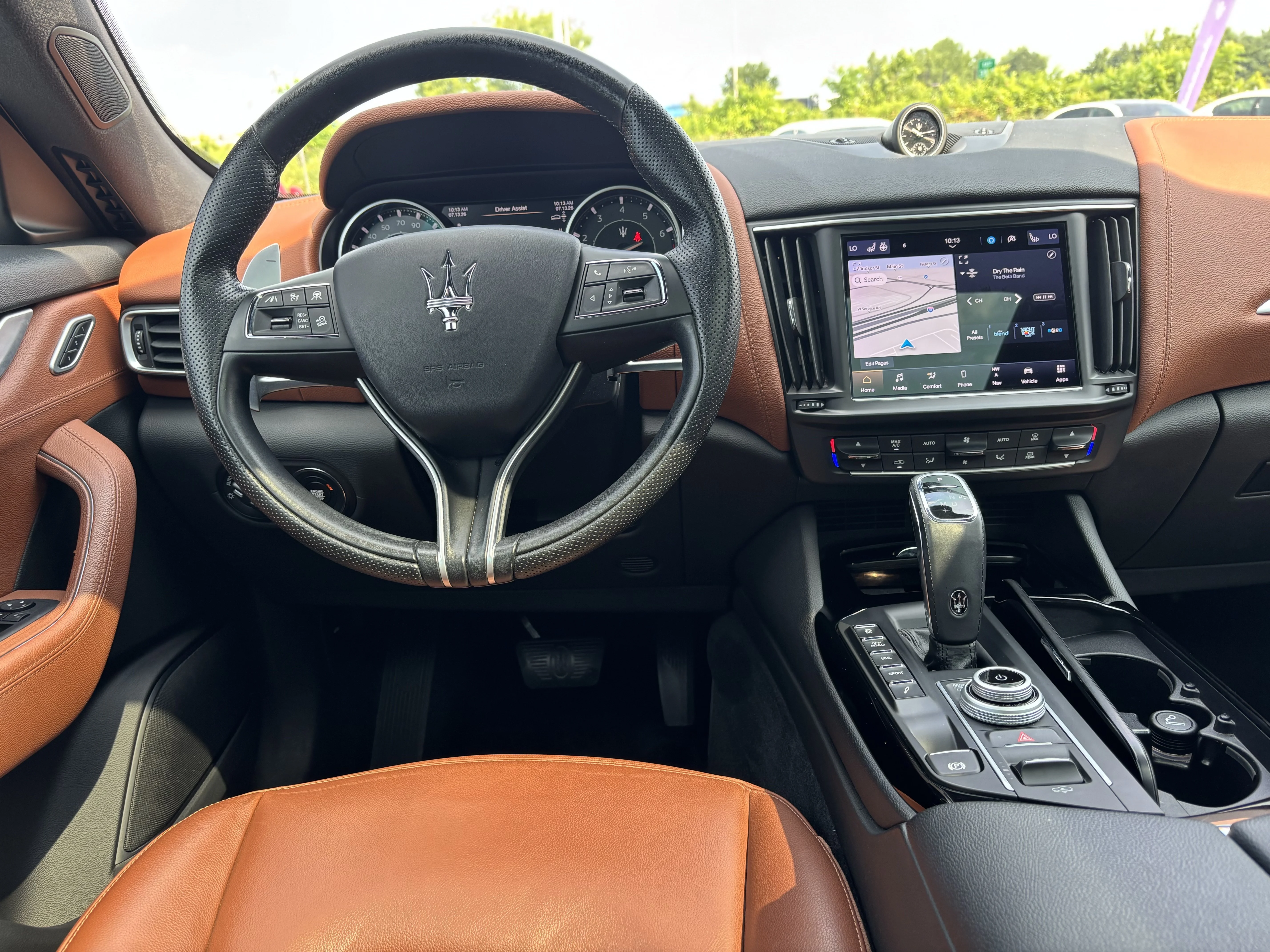 Used 2021 Blu Emozione Metallic Maserati S image 18