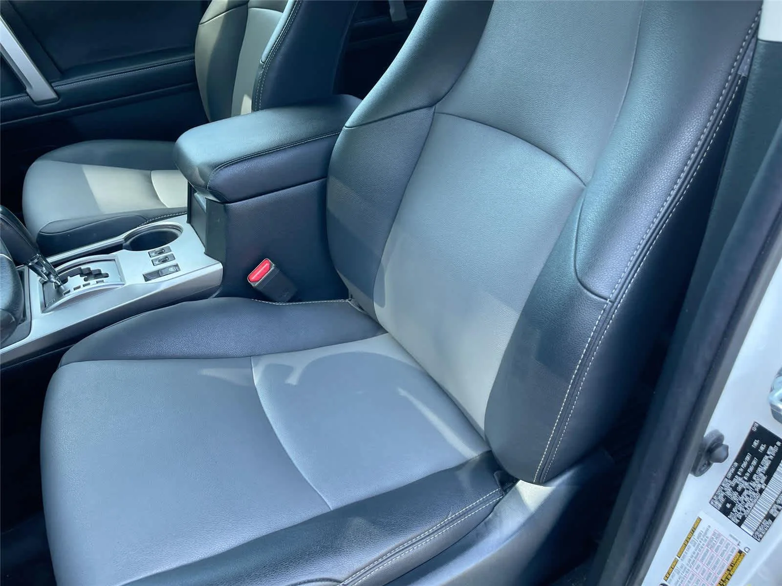 Used 2019 Super White Toyota SR5 Premium image 12