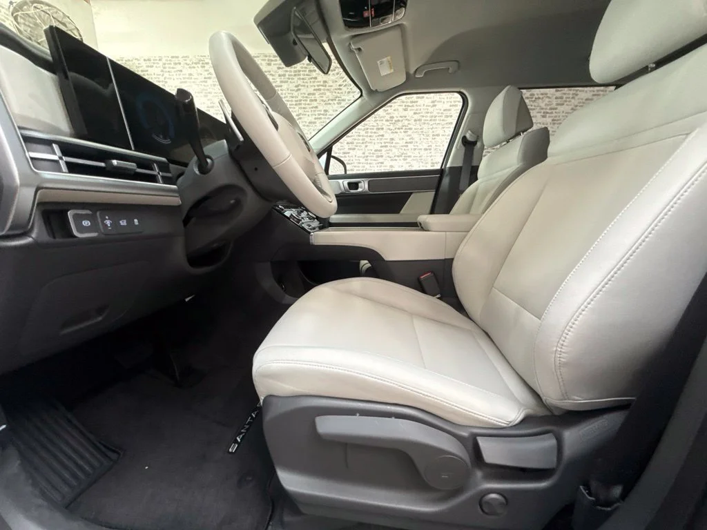 New 2027 Serenity White Hyundai SE image 25