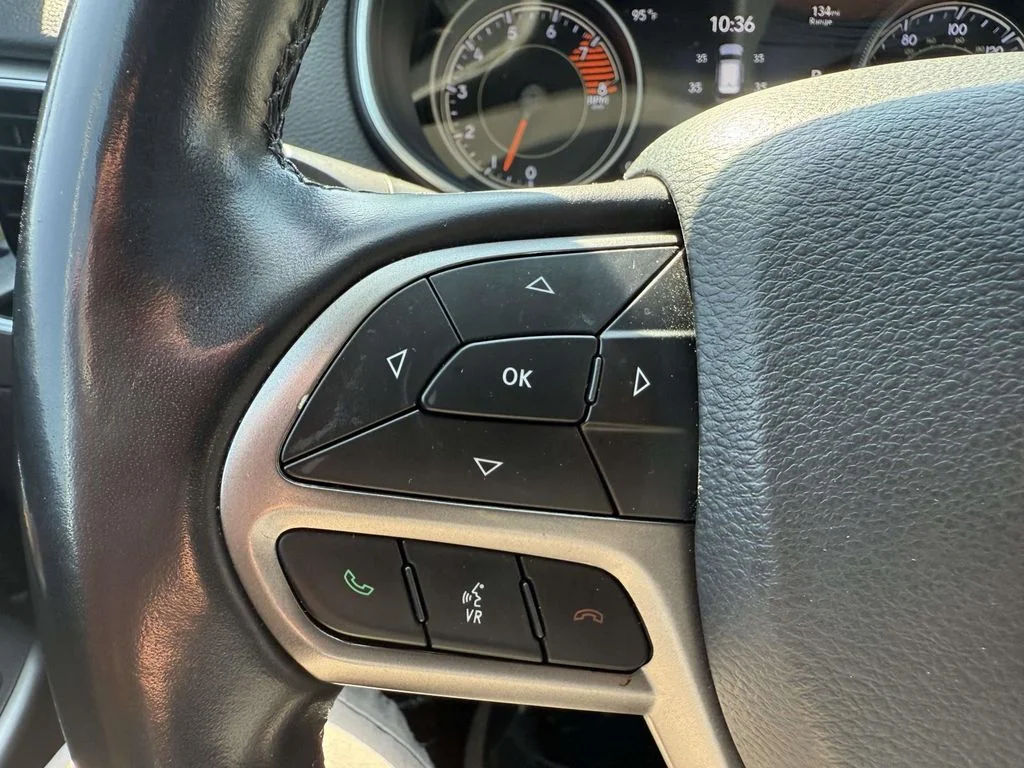 Used 2019 Black Jeep Limited image 25