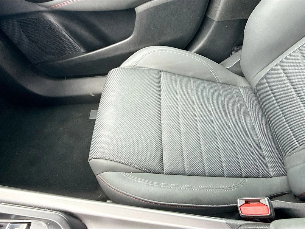 Used 2024  Dodge GT image 18