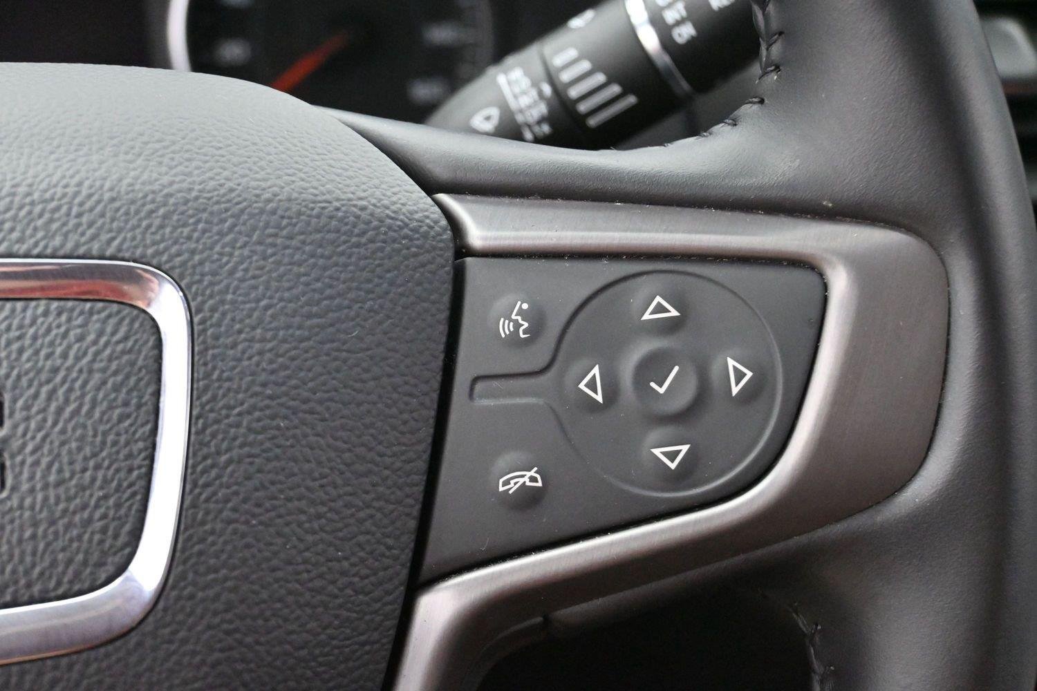 Used 2021 SUMMIT WHITE GMC AT4 image 20