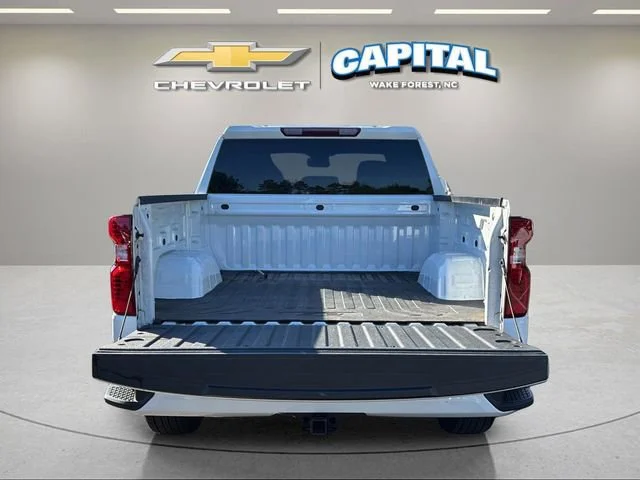 Used 2022 Summit White Chevrolet Custom image 10