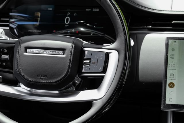 New 2026 Charente Grey Land Rover SE image 23