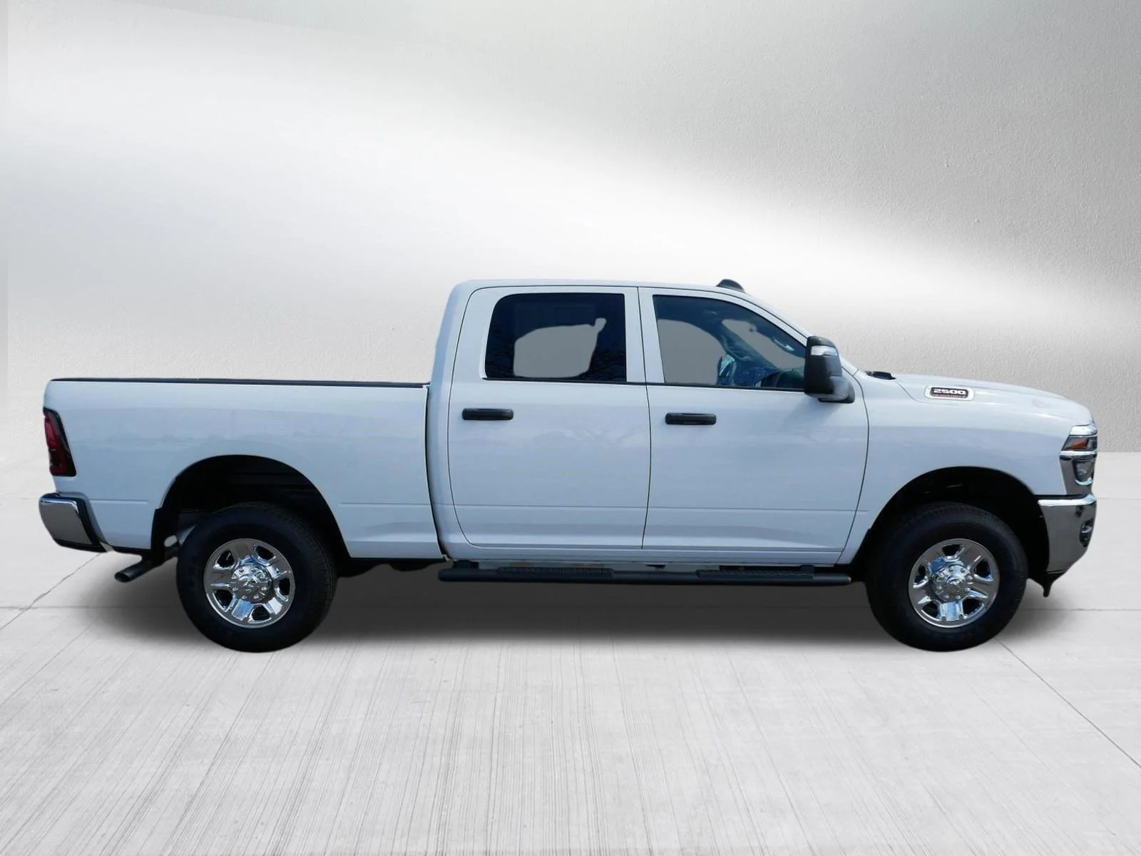 2026 RAM 2500 Tradesman - Photo 8