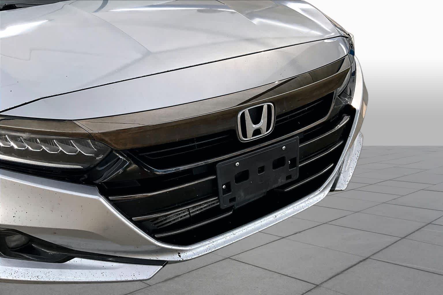 Used 2021 Lunar Silver Metallic Honda Sport image 30