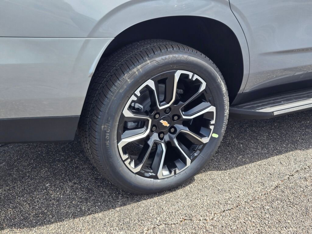 New 2026 Sterling Gray Metallic Chevrolet LT image 12