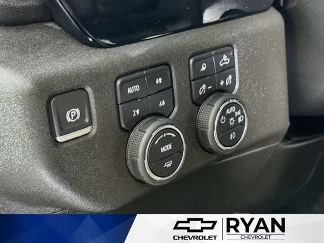 Used 2023 BLACK Chevrolet High Country image 10