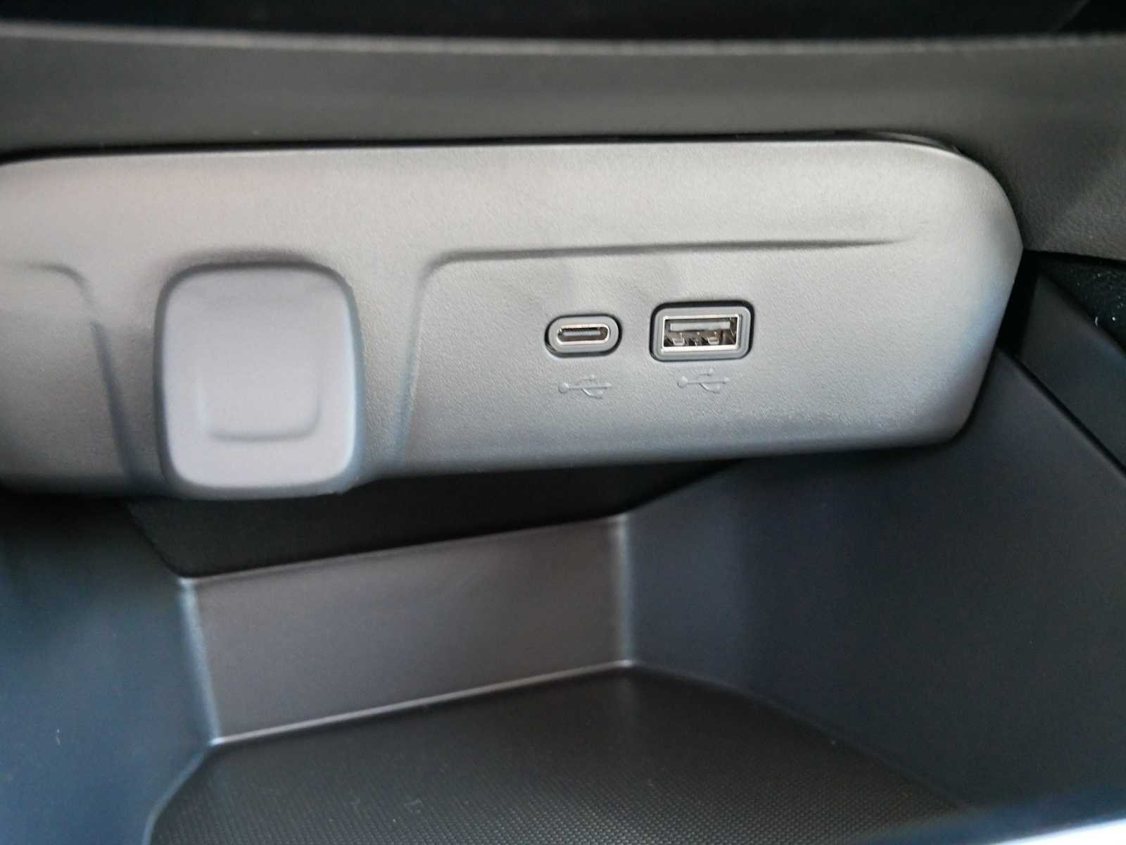 2026 Chevrolet Trax LT - Photo 20