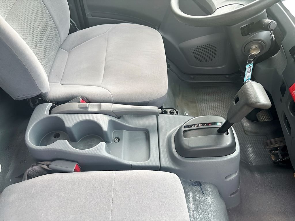 Used 2021 Arc White Chevrolet Base image 26