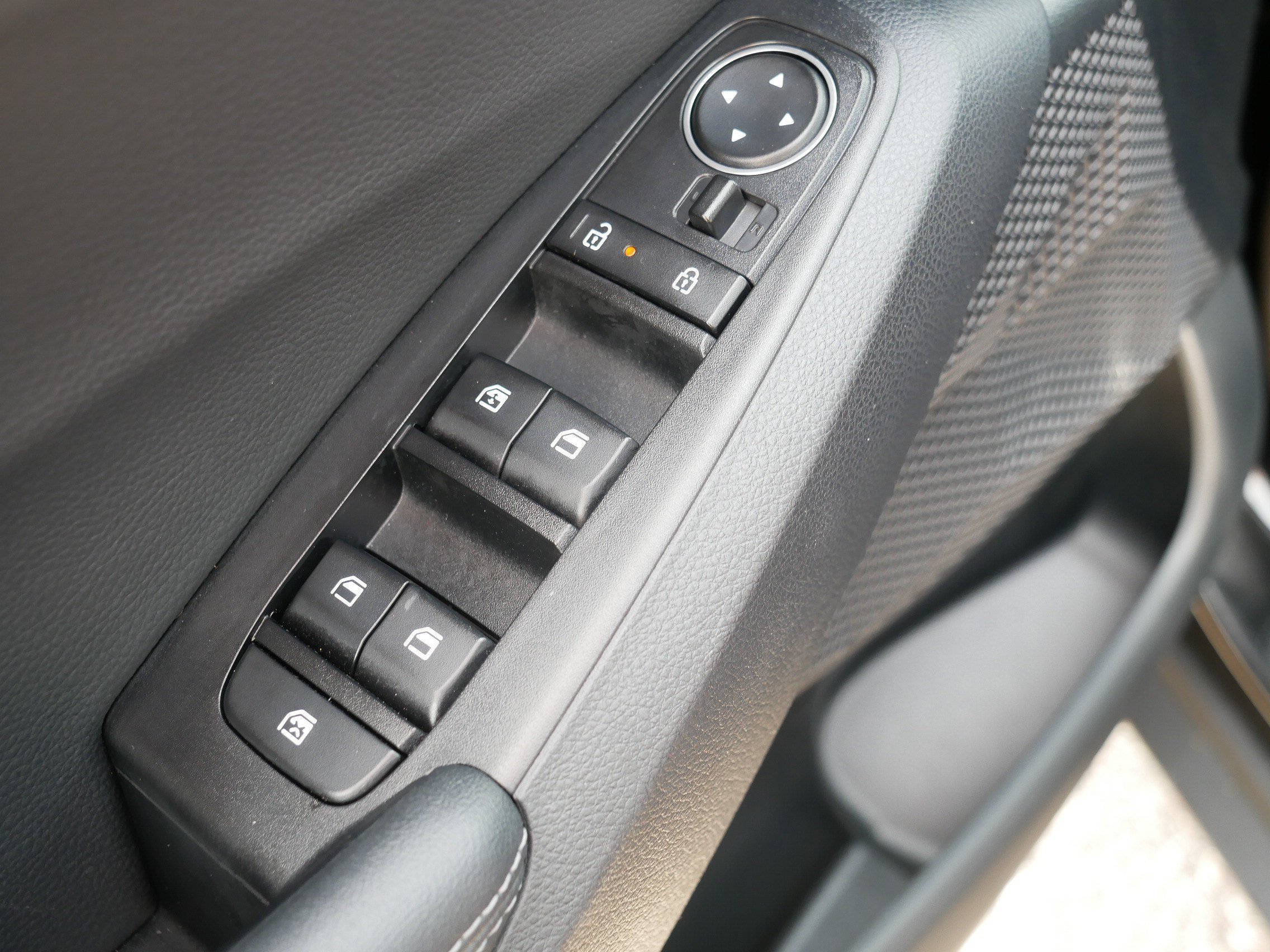 Certified Used 2026 Fusion Black Kia S image 19