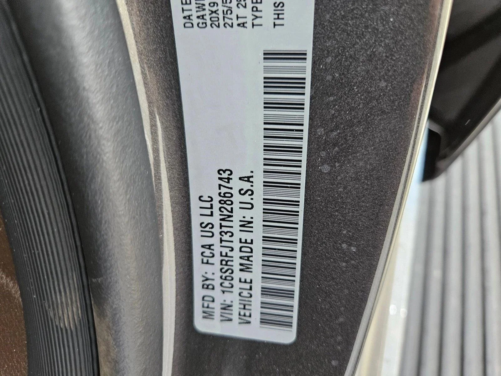 New 2026 Granite Crystal Metallic Clear-Coat Exterior Paint RAM Laramie image 18