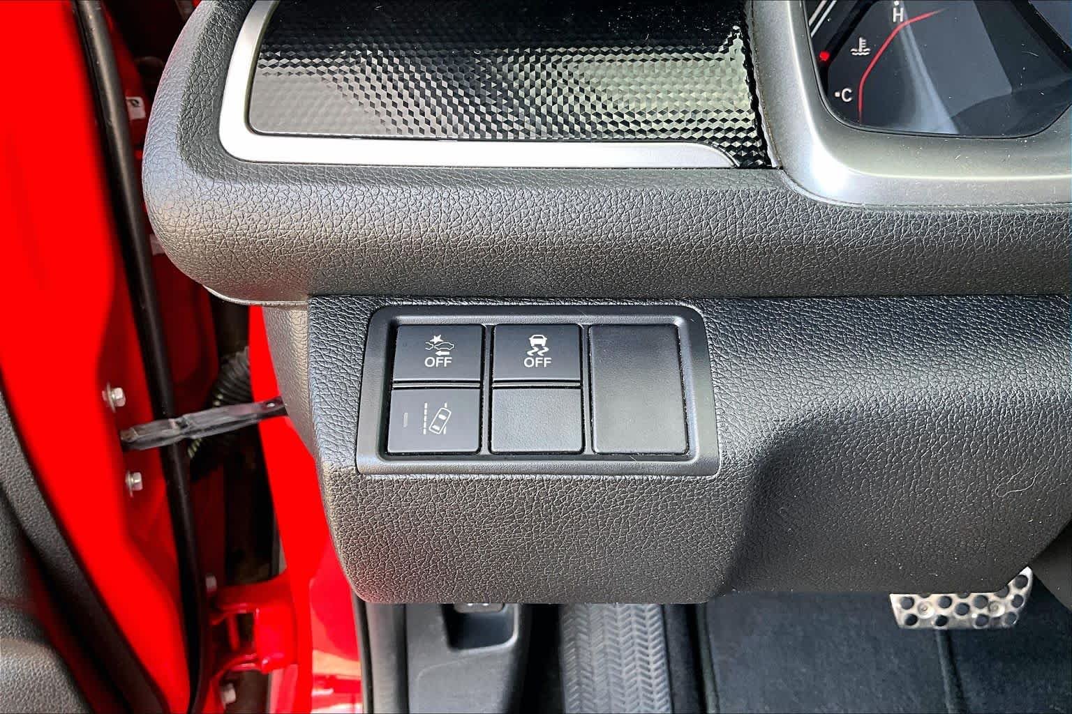 Used 2019 Rallye Red Honda Sport image 33