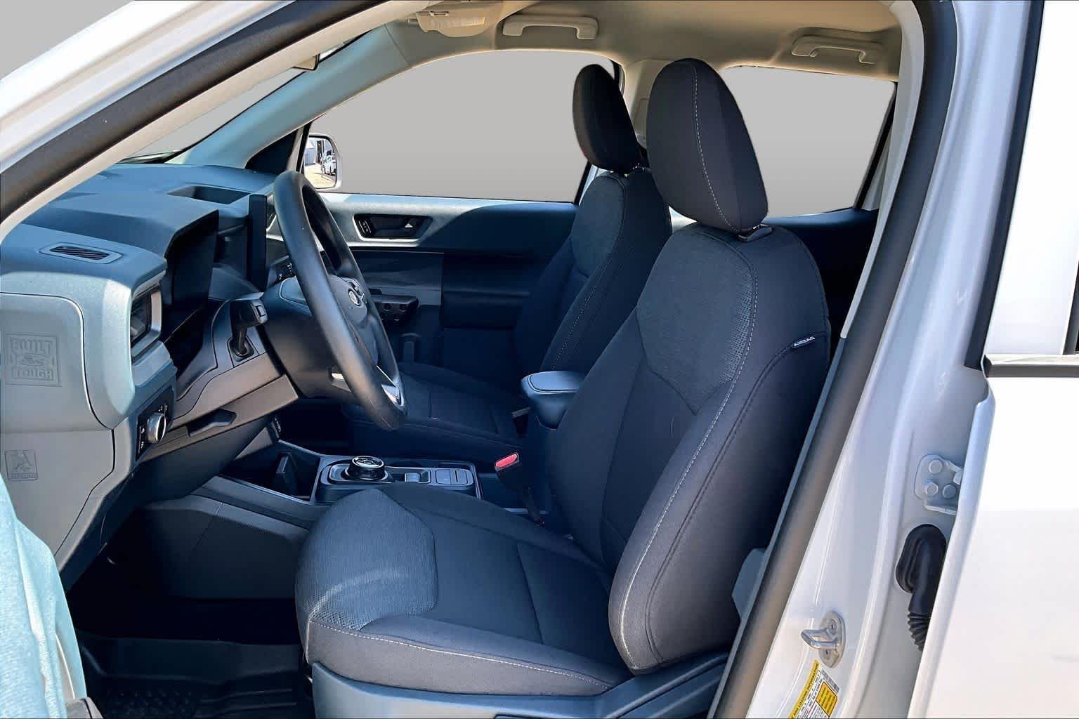 Pre-Owned 2025 Ford Maverick XL