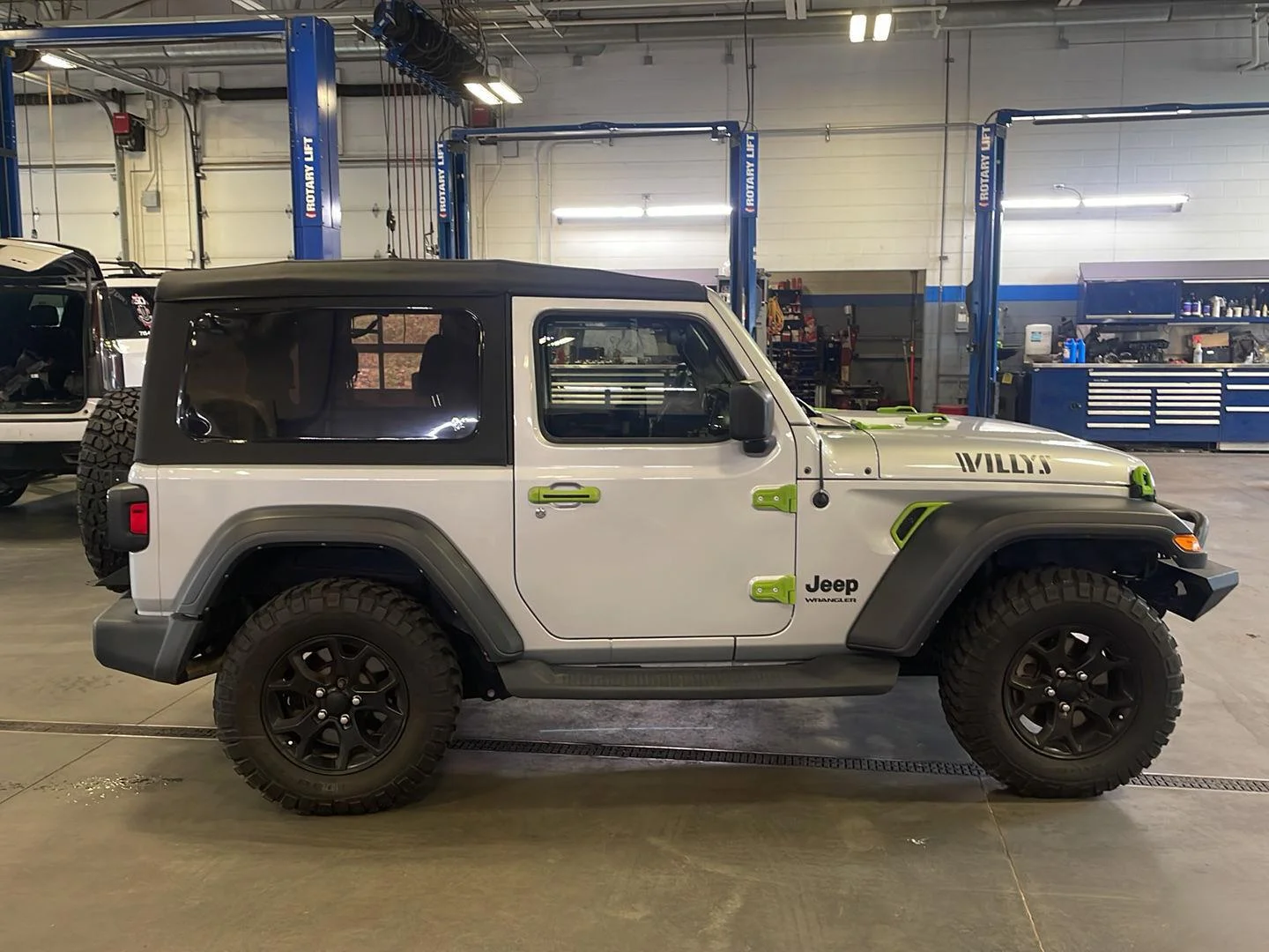 Used 2022 Jeep Wrangler Willys Sport with VIN 1C4GJXAN7NW173629 for sale in Winona, Minnesota