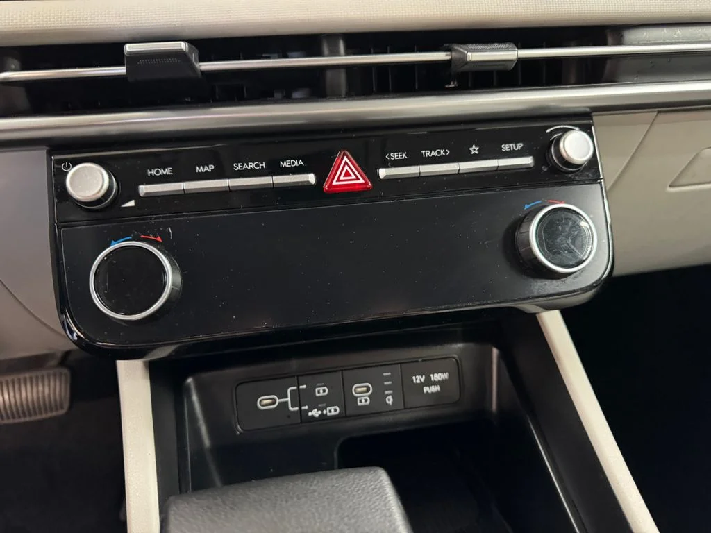 Used 2025 Blue Hyundai SEL image 28