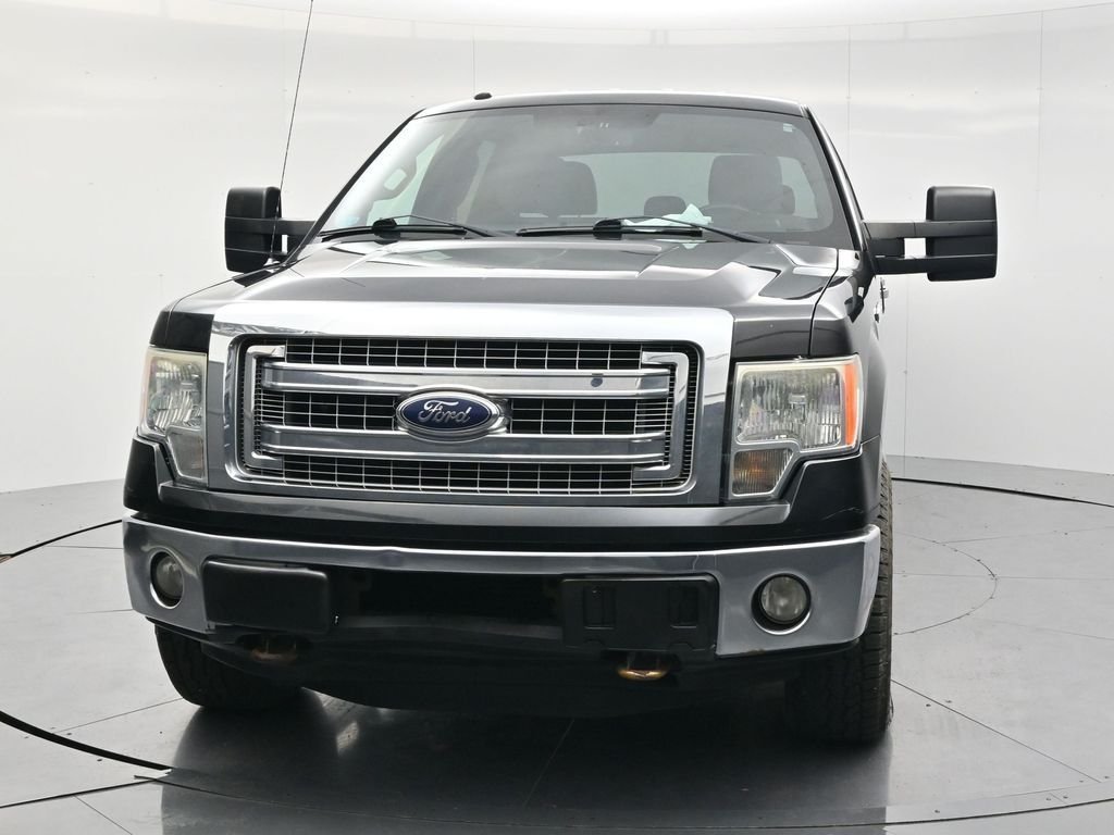 Used 2013  Ford XLT image 2