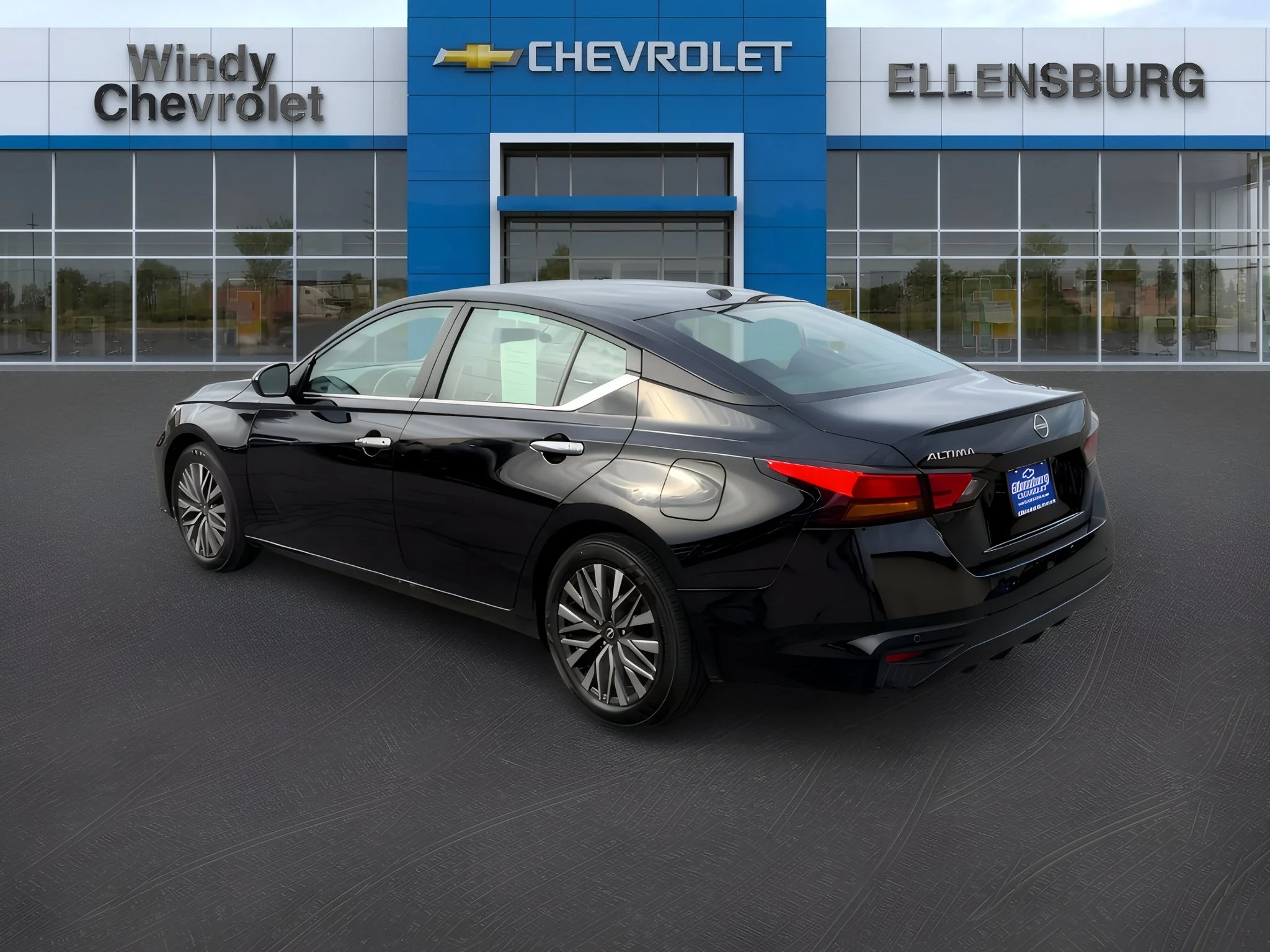 2025 Nissan Altima SV - Photo 5